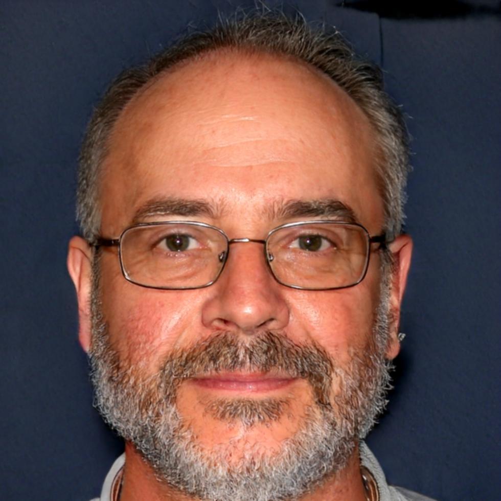 Crispin Thornfield, Lead Financial Educator